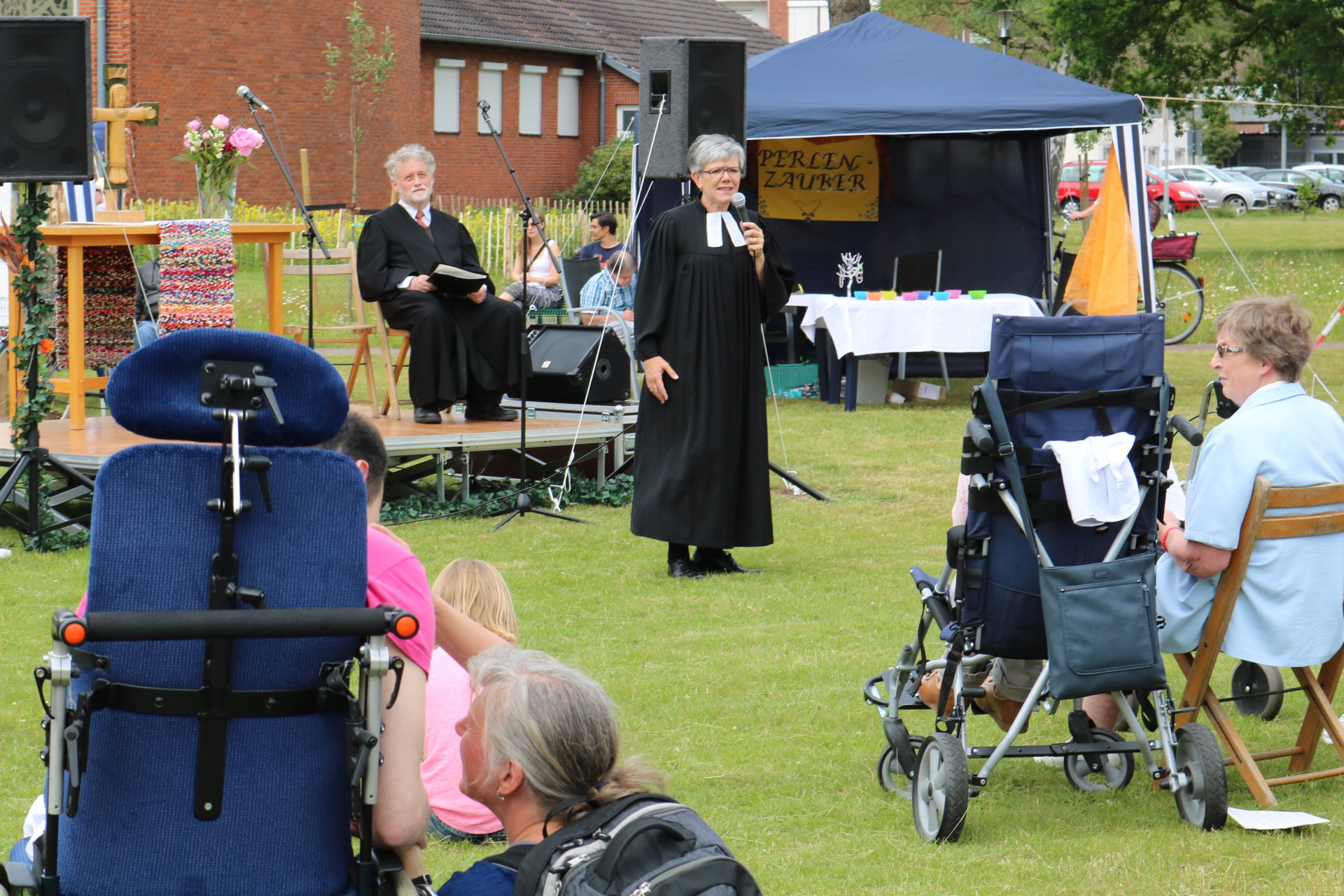 Gottesdienst unter freiem Himmel